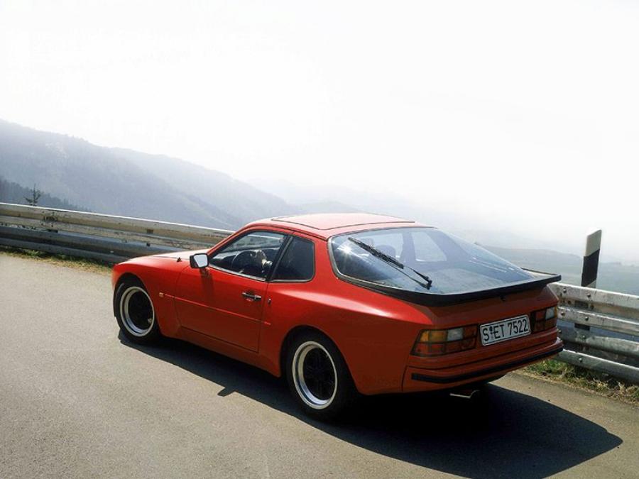  Porsche 944 1982 года  (WW) (фото 17 из 17)